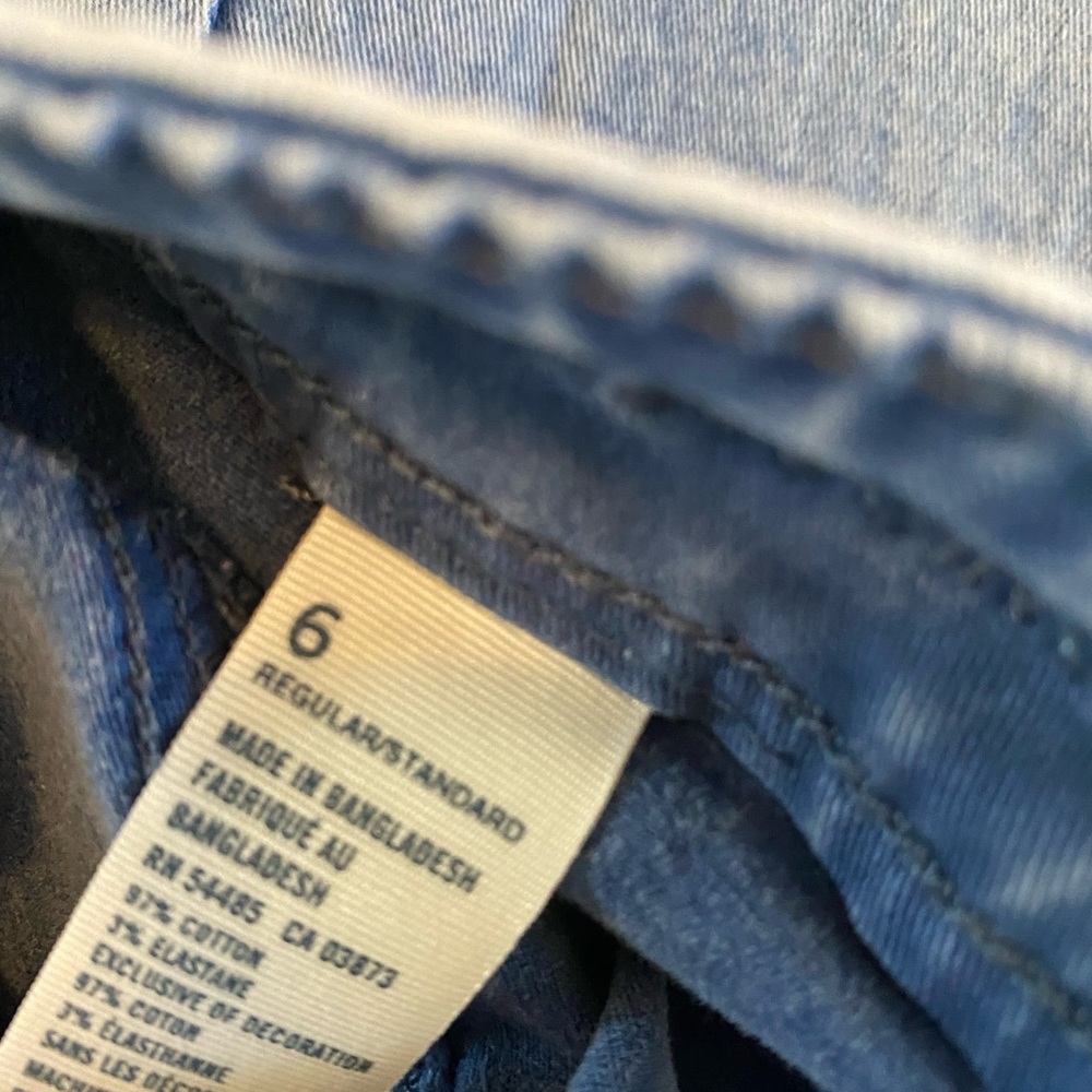Skinny jeans, American Eagle. Size - 6